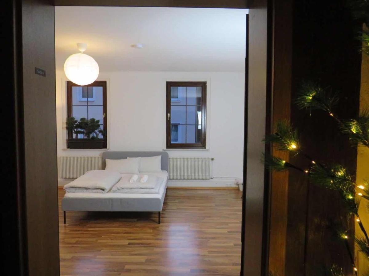 3 Zimmer Wohnung Fuer Monteure Göppingen Esterno foto